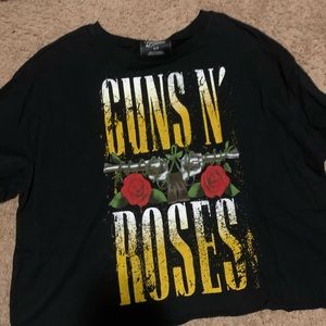cropped guns & roses shirt